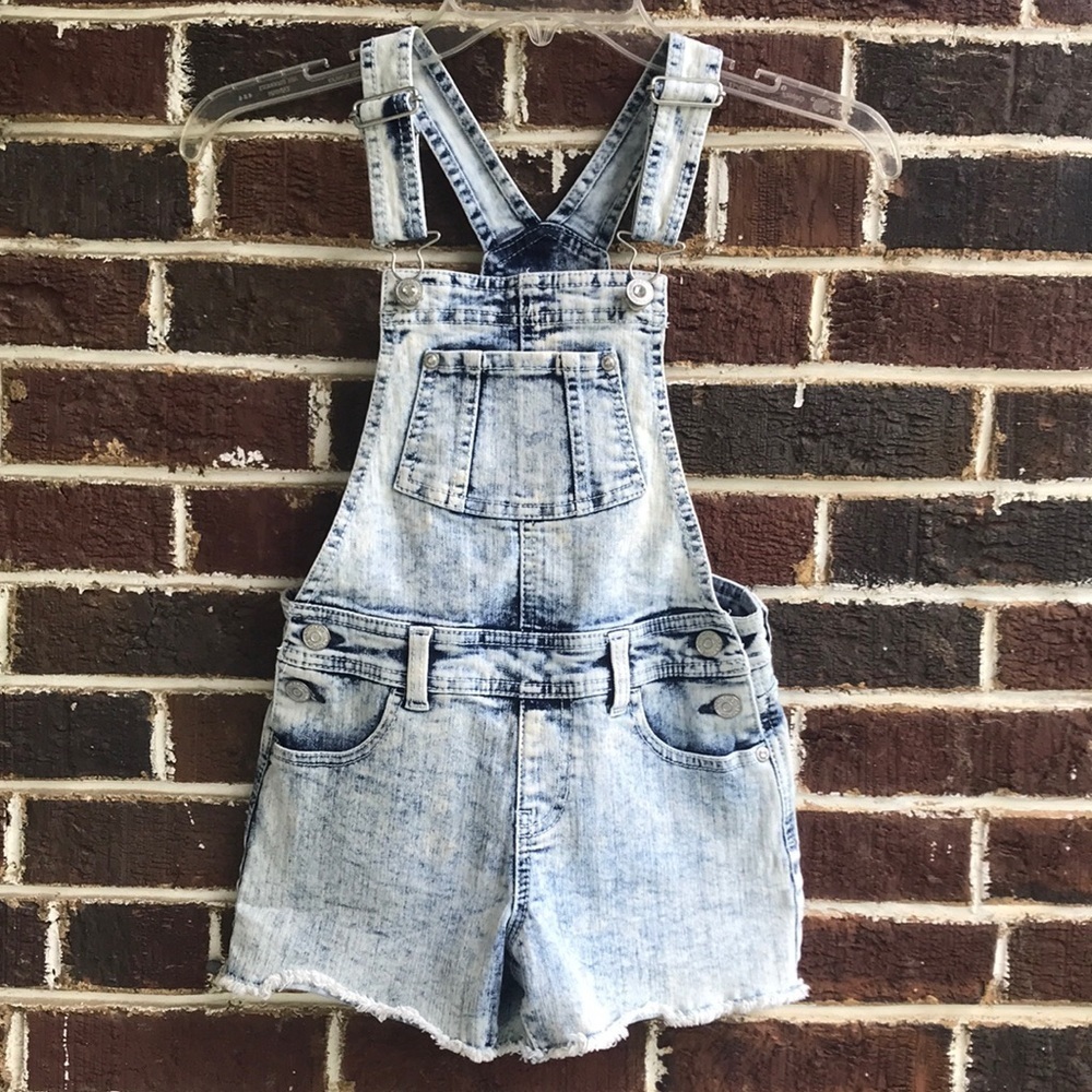 Jordache girls denim shorts overalls, Sz M (7-8)